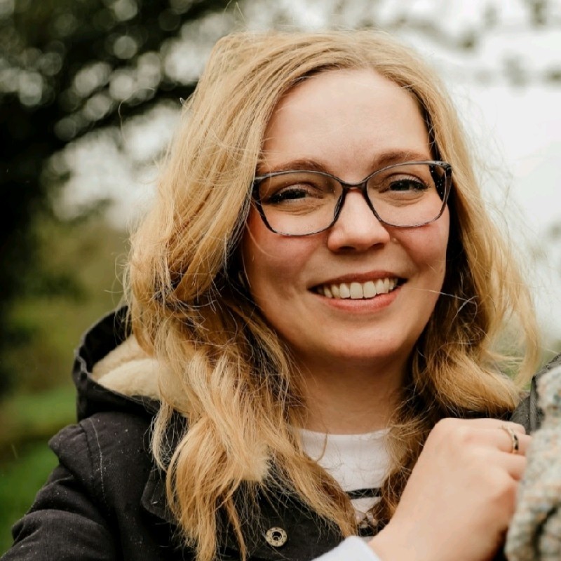 Jenny from Squishy team